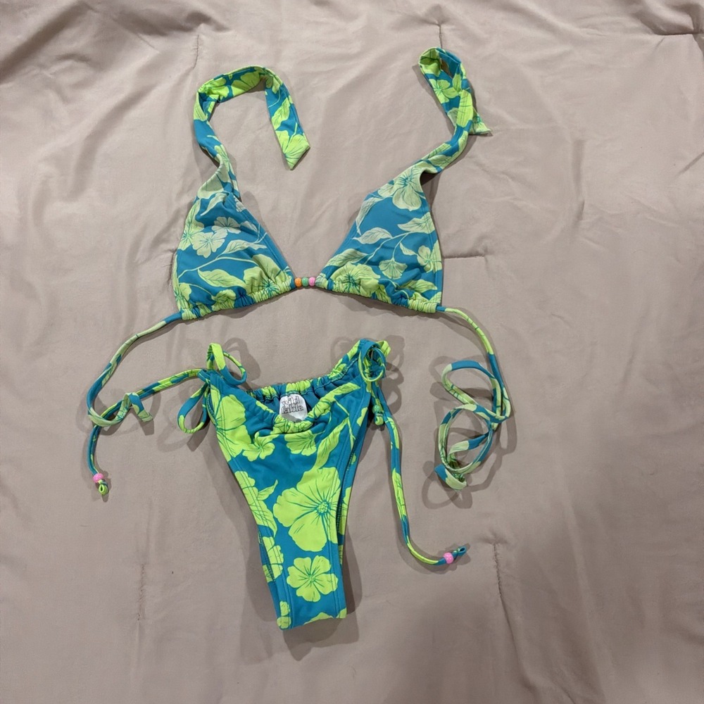 Wild Fable bikini vibrant blue and neon green floral design Sz S Resort Y2K Swim